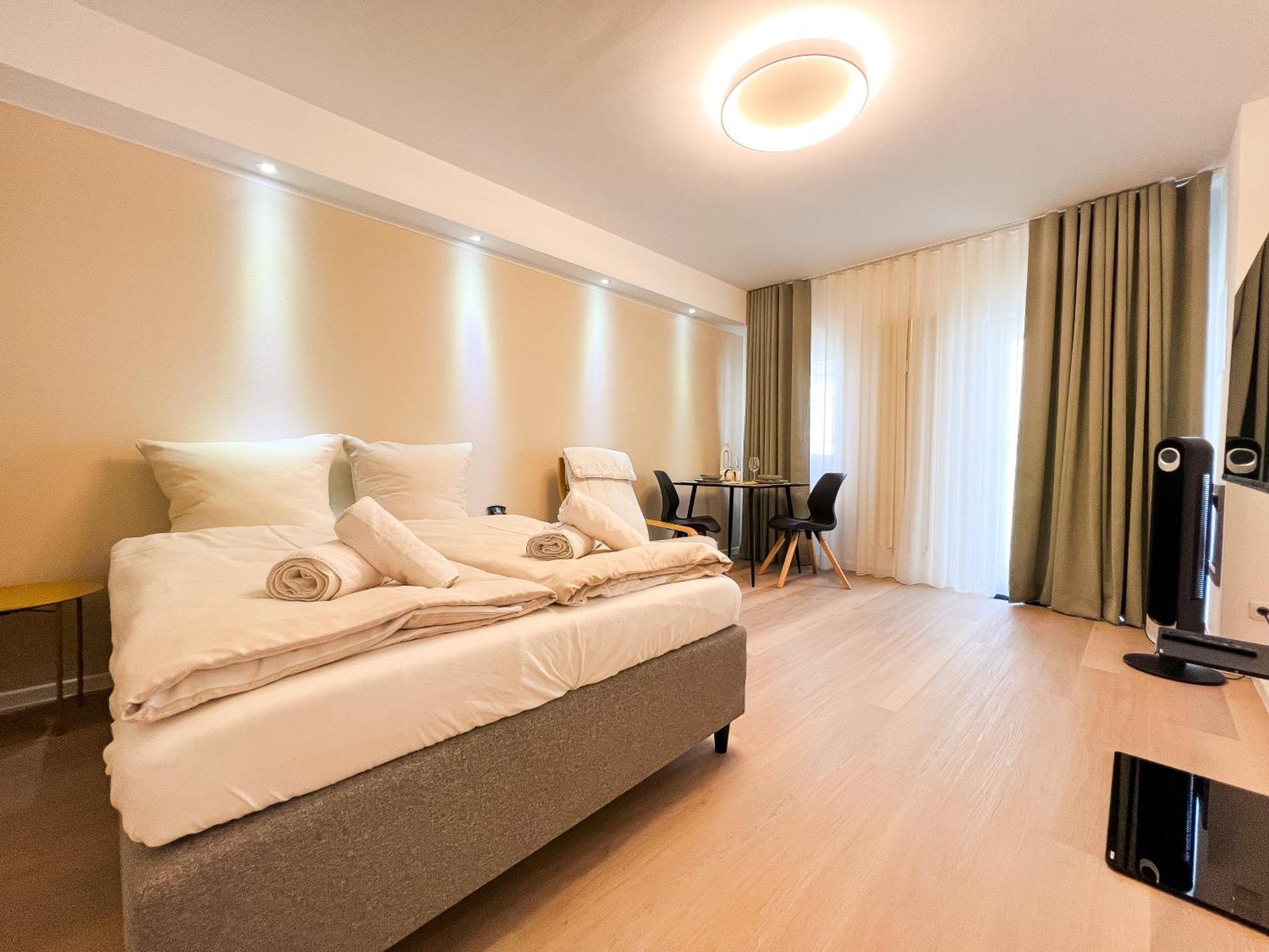 Qonroom - As Individual As You - Minden Kaiserstrasse Экстерьер фото