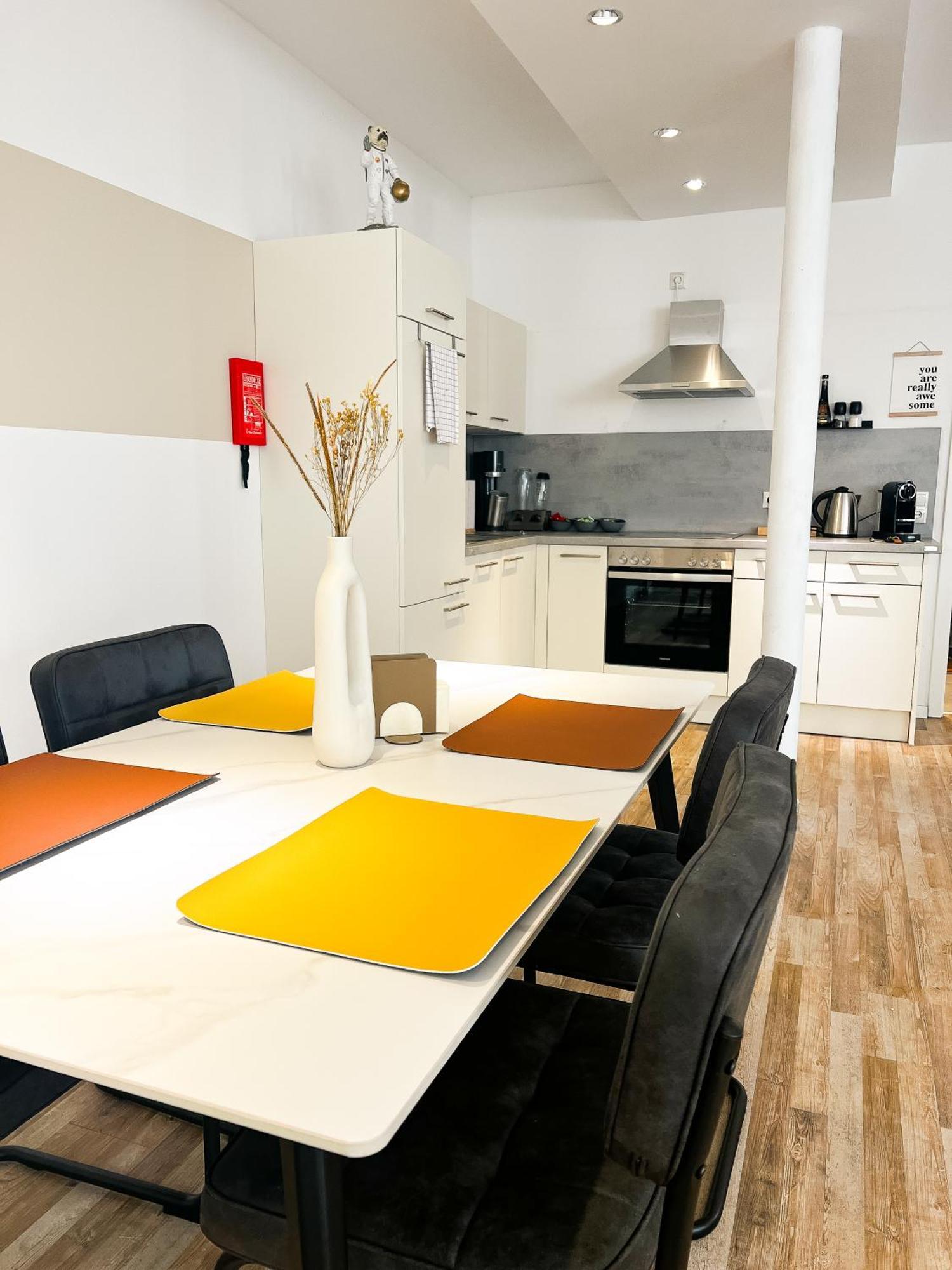 Qonroom - As Individual As You - Minden Kaiserstrasse Номер фото
